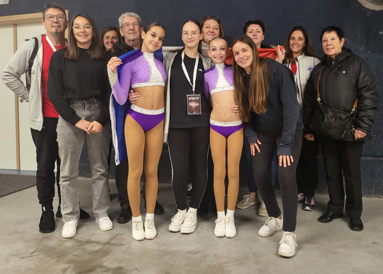 32090d4f-b609-44d1-88dd-ec2143b27b9f 32090d4f-b609-44d1-88dd-ec2143b27b9f