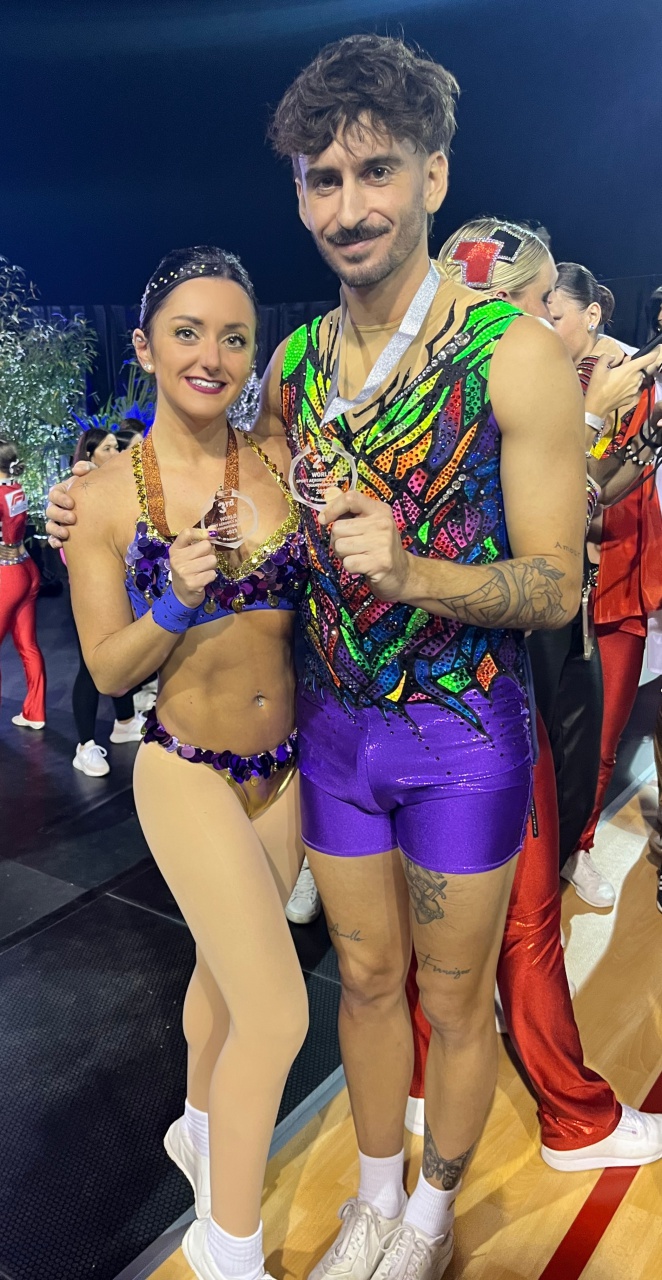 Facetune_29-10-2023-11-39-46 Facetune_29-10-2023-11-39-46